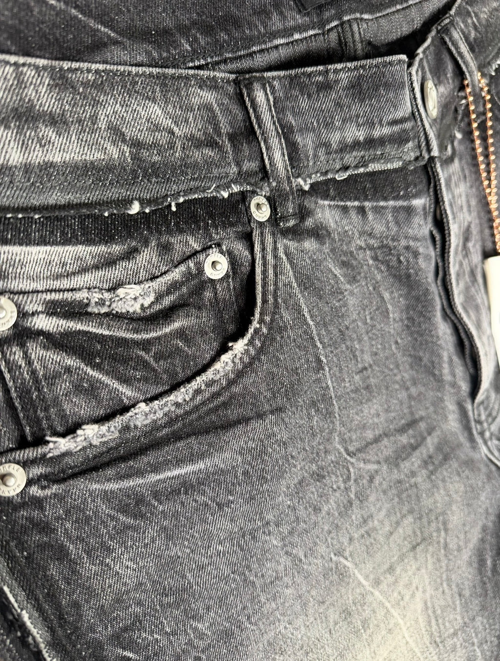 Purple Brand P001 Skinny Shadow Seam Worn Jean – Black