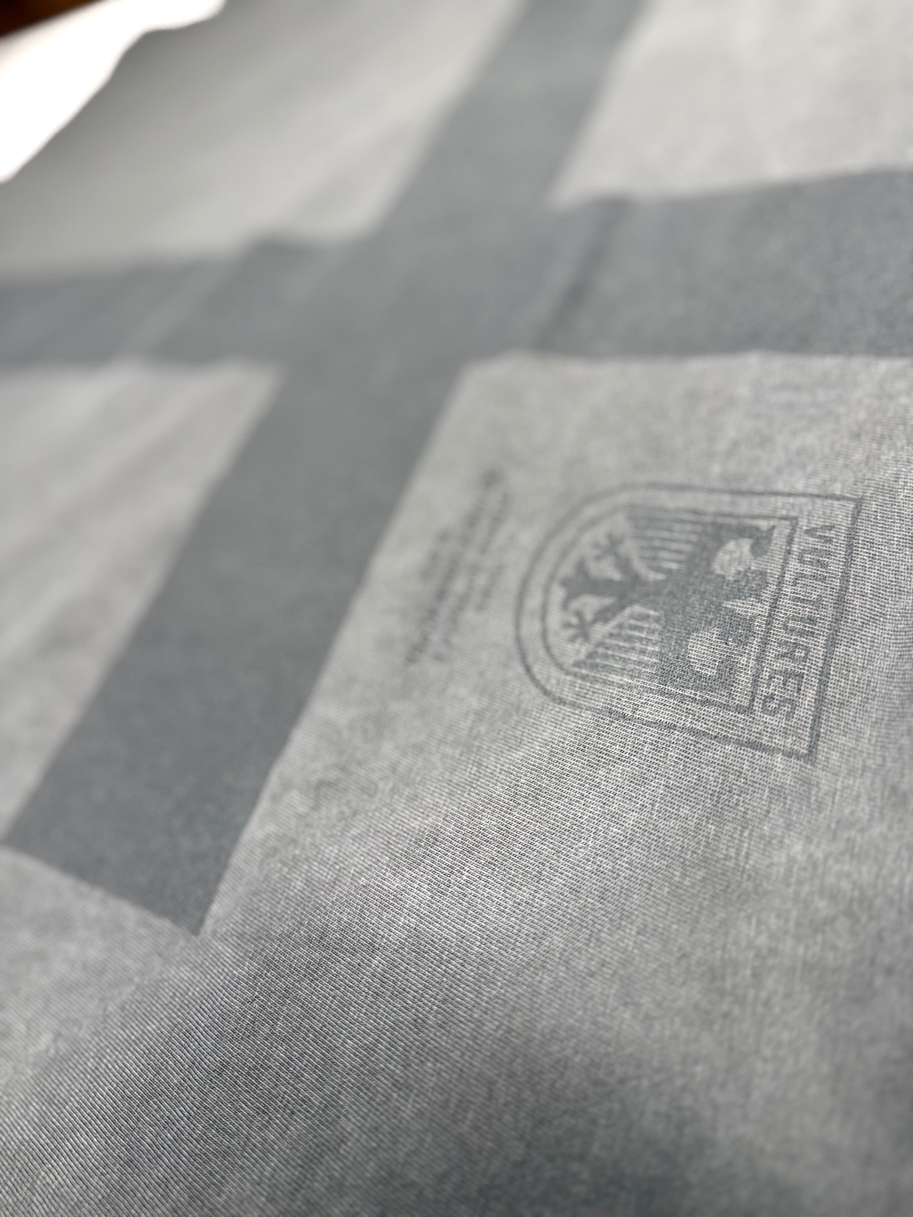 Vultures x Yeezy Cross Tee (black boxy crop)