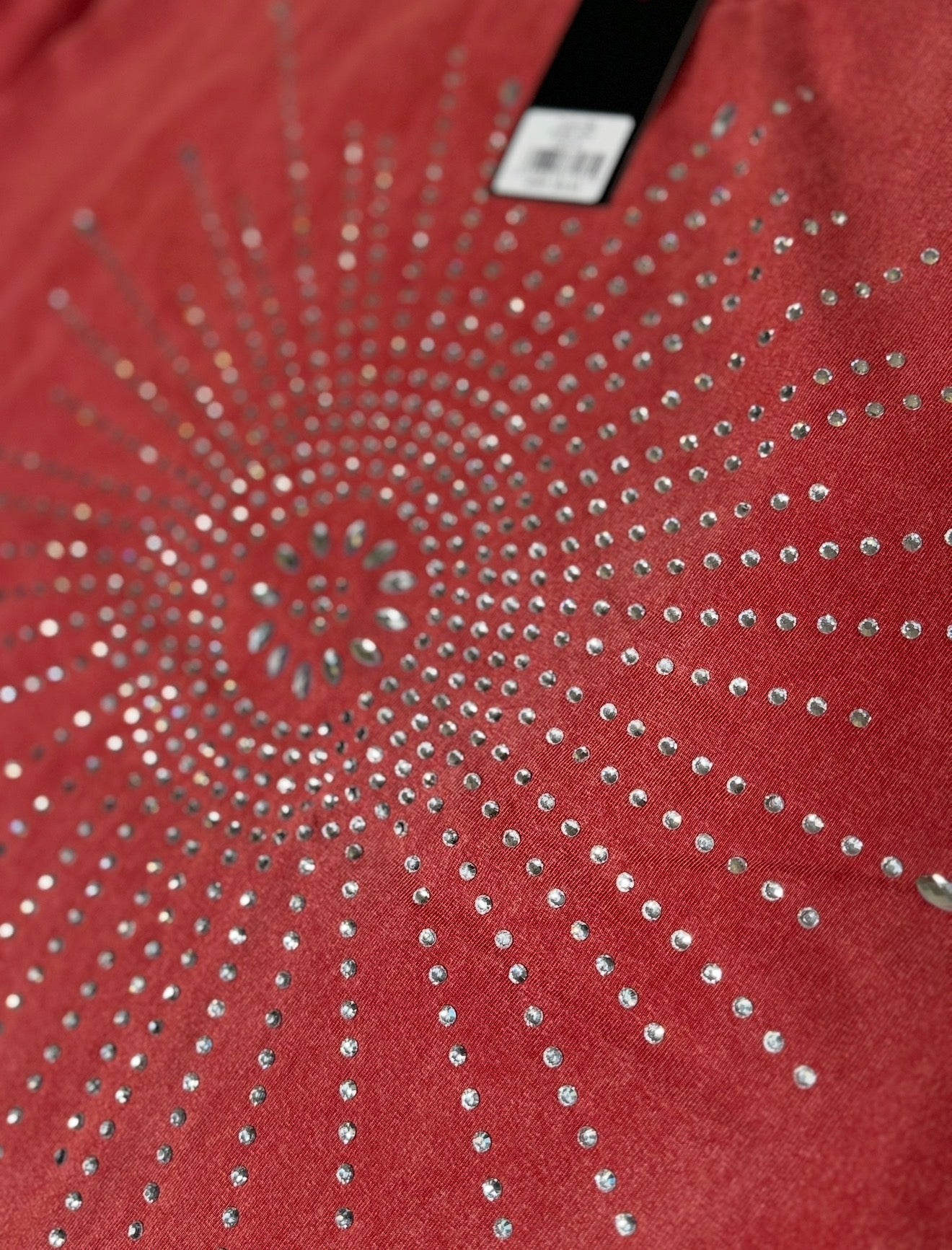 Politics Studios Pryden #008 Rhinestone Tee – Burgundy