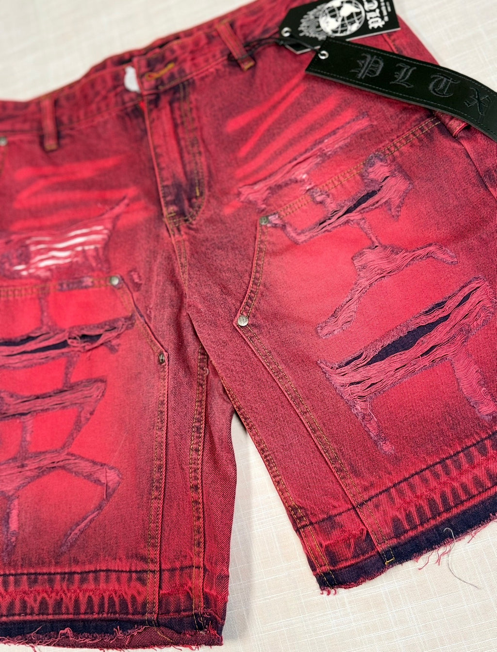 Politics Studios Borotra 225 - Red Wash