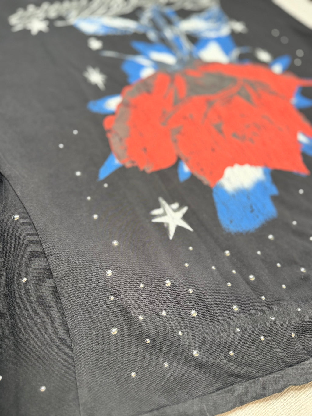 Hasta Muerte Red Flower Silver Studded Tee