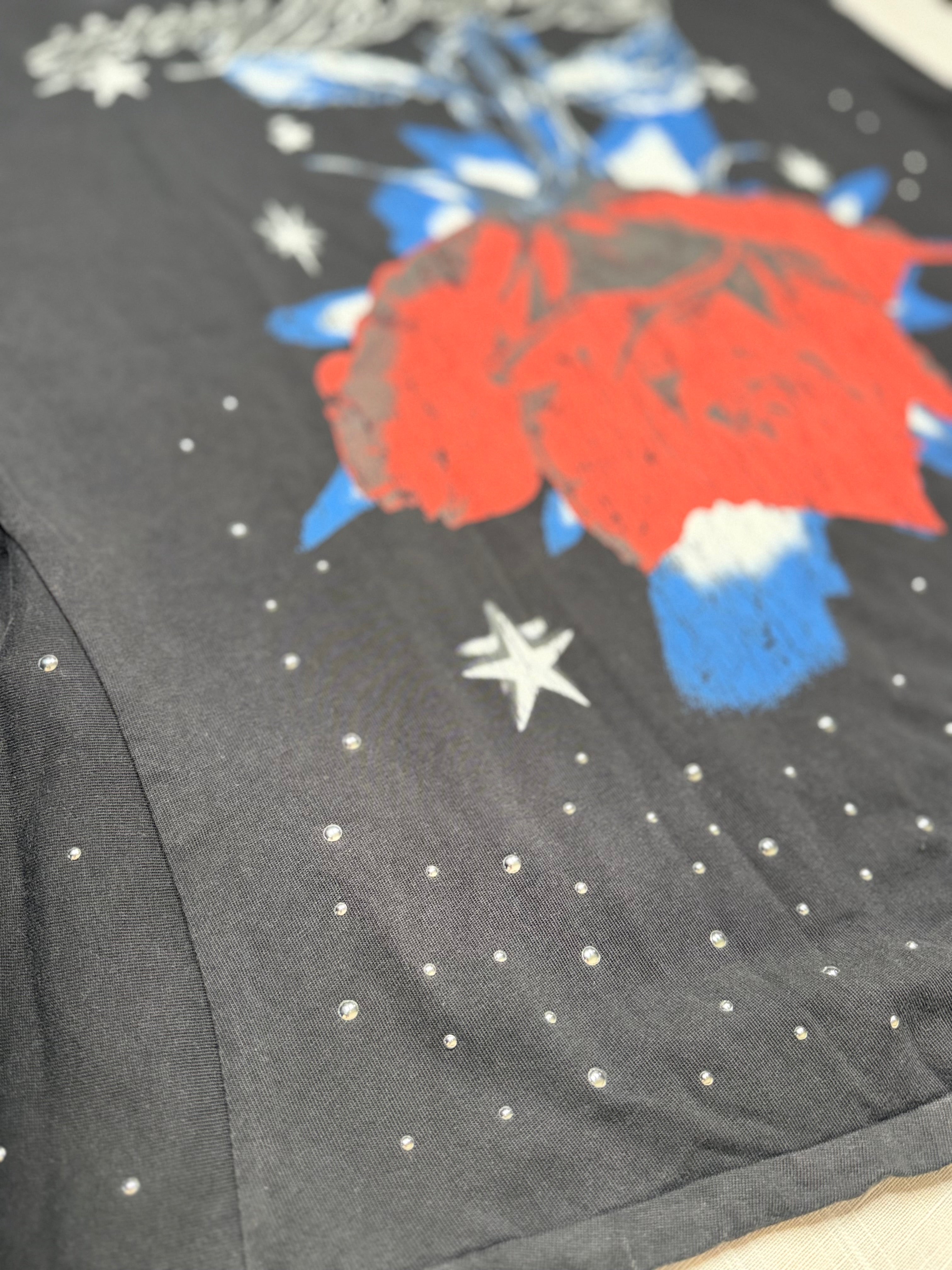 Hasta Muerte Red Flower Silver Studded Tee