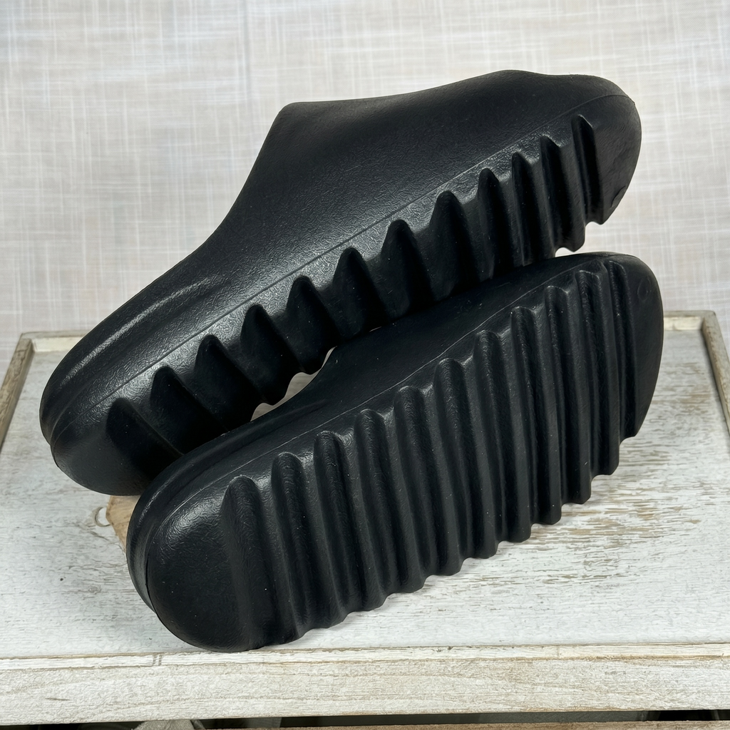 Yeezy Slides YS-01